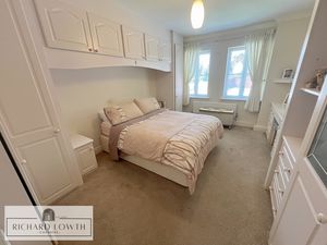 Bedroom- click for photo gallery